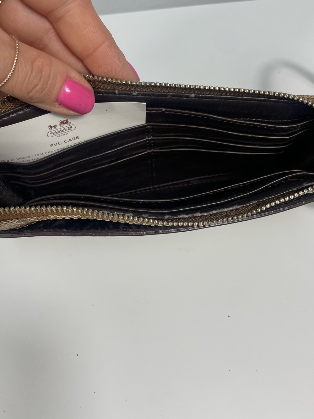 Coach Gold Metallic Pop Star Print Signature Wristlet EUC - Picture 2 of 15